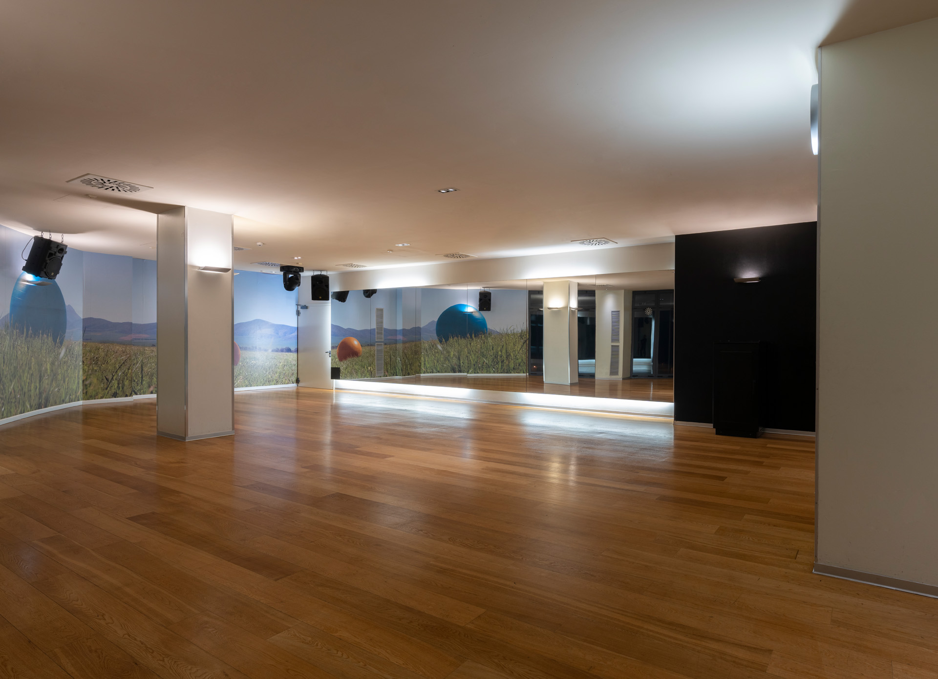 Studio Active