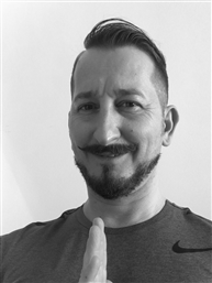 Jari R.